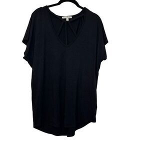 Express One Eleven Short Sleeve Cutout V Neck Strappy Back Shirt Black Medium